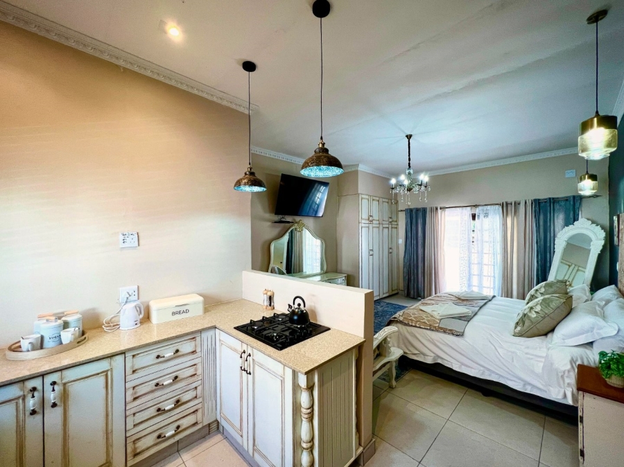 9 Bedroom Property for Sale in Wilgenhof Free State